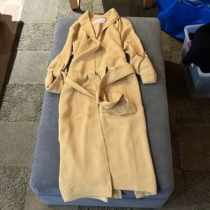 Babaton Mustard Kahlo Robe Trench